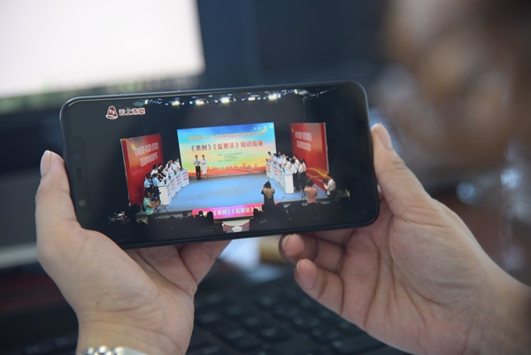 6.手機直播_副本.jpg 6.手機直播_副本.jpg